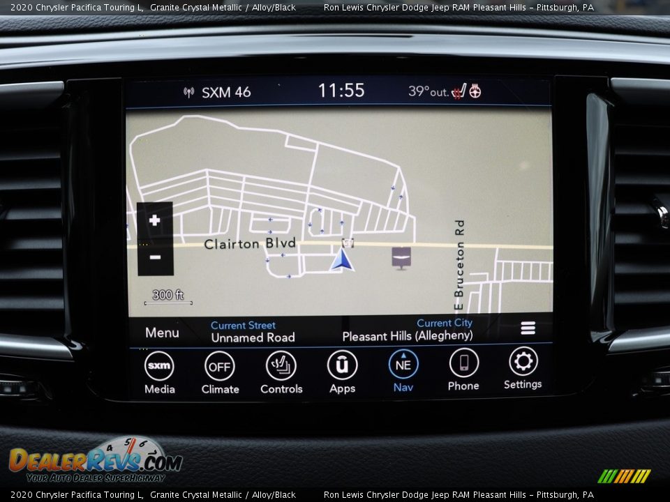 2020 Chrysler Pacifica Touring L Granite Crystal Metallic / Alloy/Black Photo #17