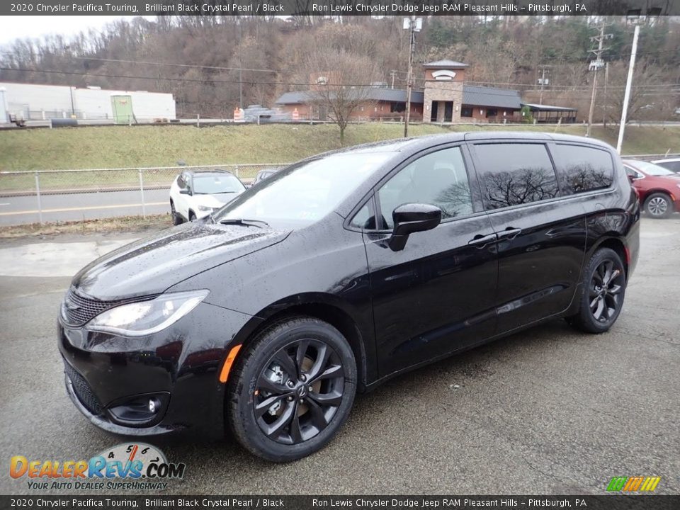 2020 Chrysler Pacifica Touring Brilliant Black Crystal Pearl / Black Photo #1