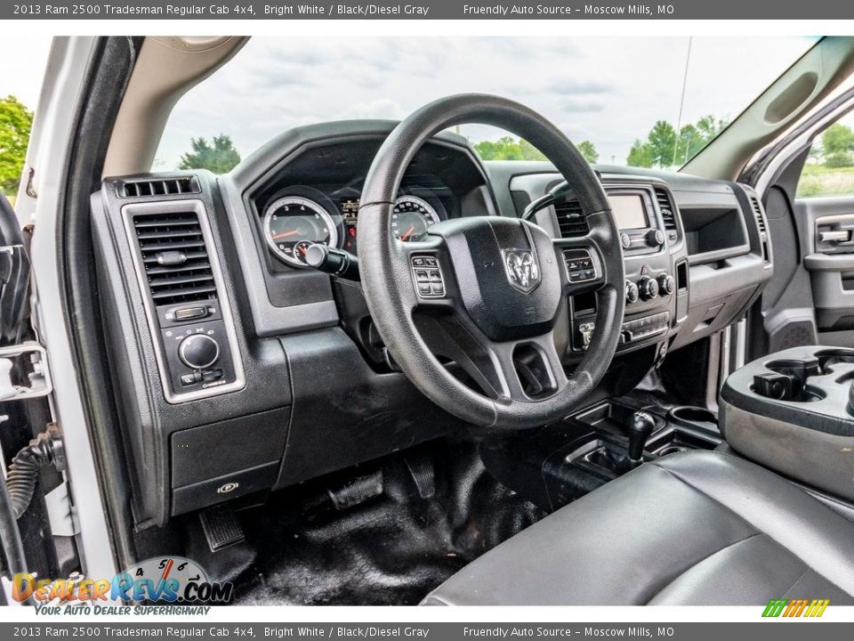 2013 Ram 2500 Tradesman Regular Cab 4x4 Bright White / Black/Diesel Gray Photo #10