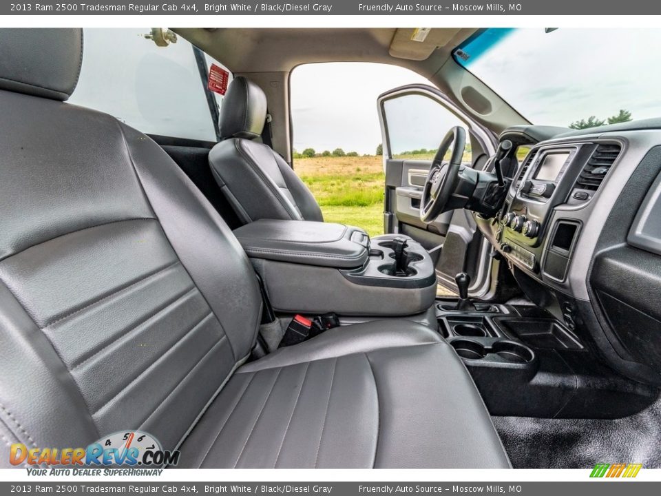 2013 Ram 2500 Tradesman Regular Cab 4x4 Bright White / Black/Diesel Gray Photo #14