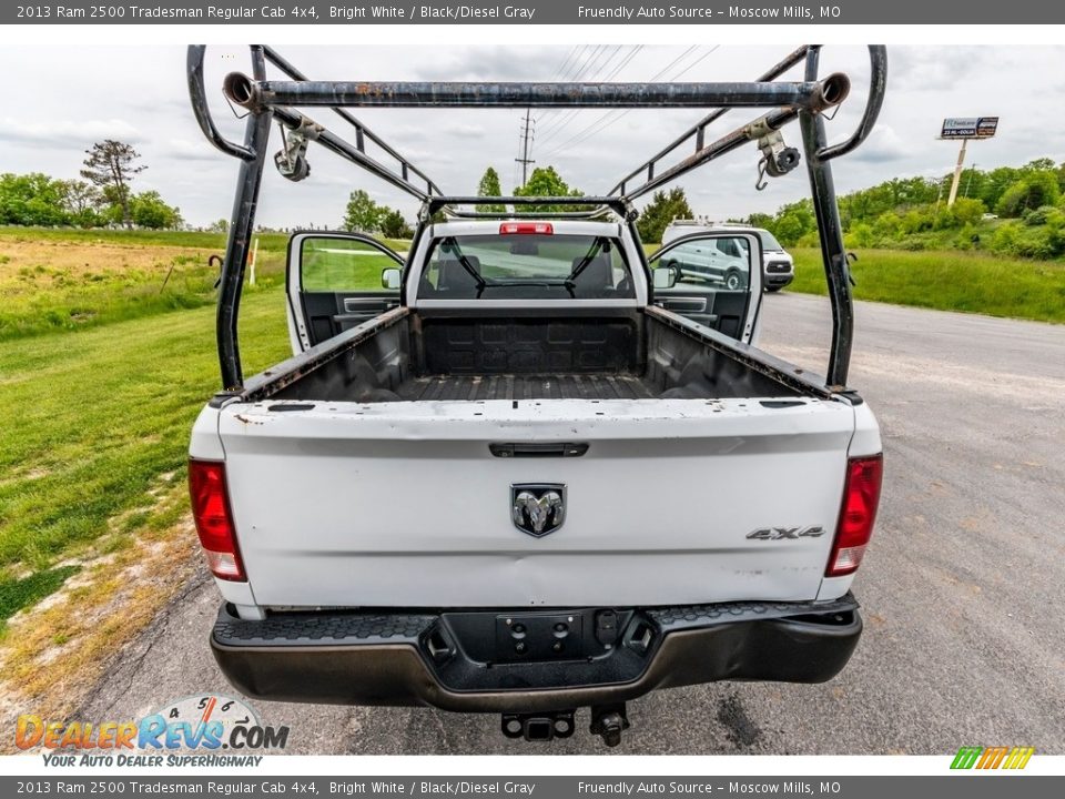 2013 Ram 2500 Tradesman Regular Cab 4x4 Bright White / Black/Diesel Gray Photo #28