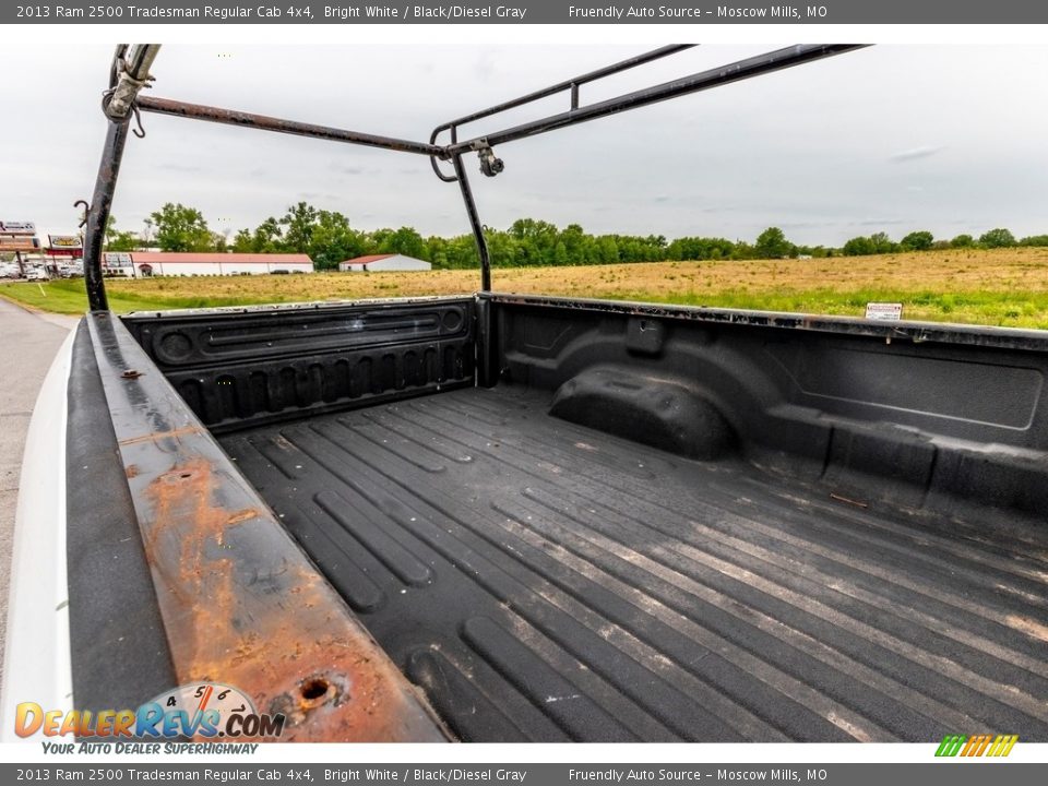 2013 Ram 2500 Tradesman Regular Cab 4x4 Bright White / Black/Diesel Gray Photo #30