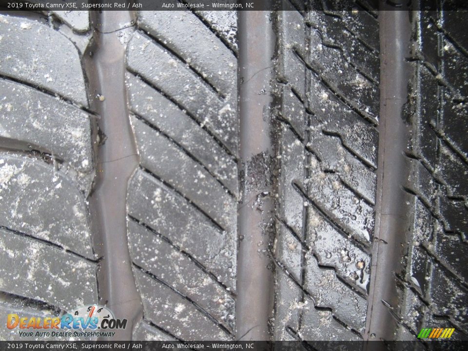 2019 Toyota Camry XSE Supersonic Red / Ash Photo #8