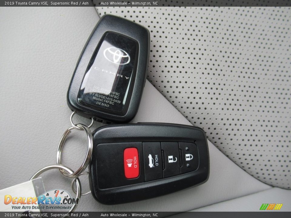 2019 Toyota Camry XSE Supersonic Red / Ash Photo #20