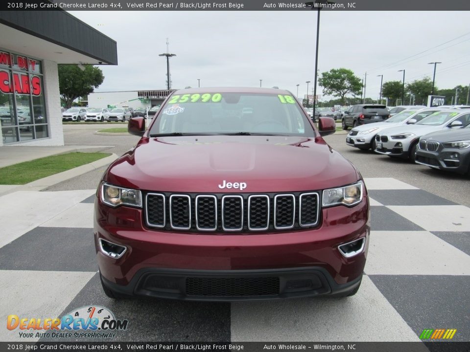 2018 Jeep Grand Cherokee Laredo 4x4 Velvet Red Pearl / Black/Light Frost Beige Photo #2