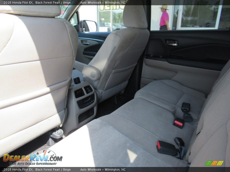 2018 Honda Pilot EX Black Forest Pearl / Beige Photo #11