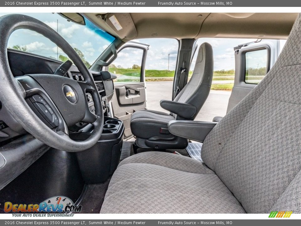 Front Seat of 2016 Chevrolet Express 3500 Passenger LT Photo #13