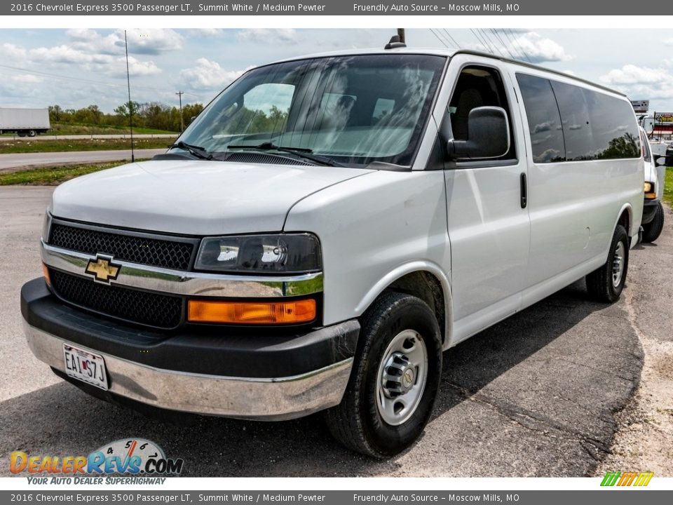 Summit White 2016 Chevrolet Express 3500 Passenger LT Photo #23