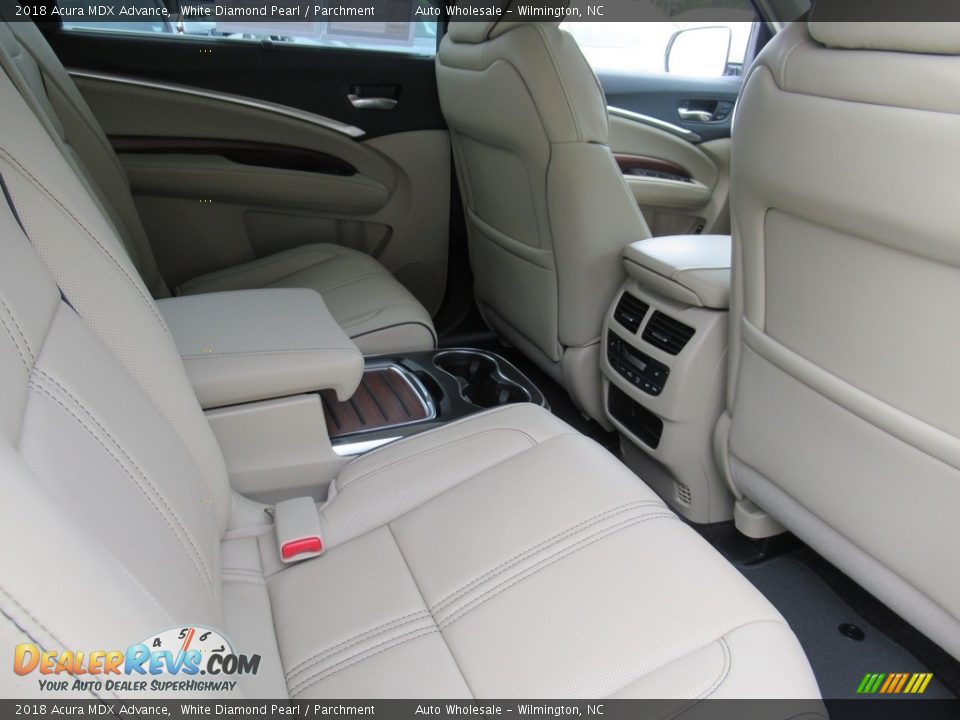 2018 Acura MDX Advance White Diamond Pearl / Parchment Photo #13