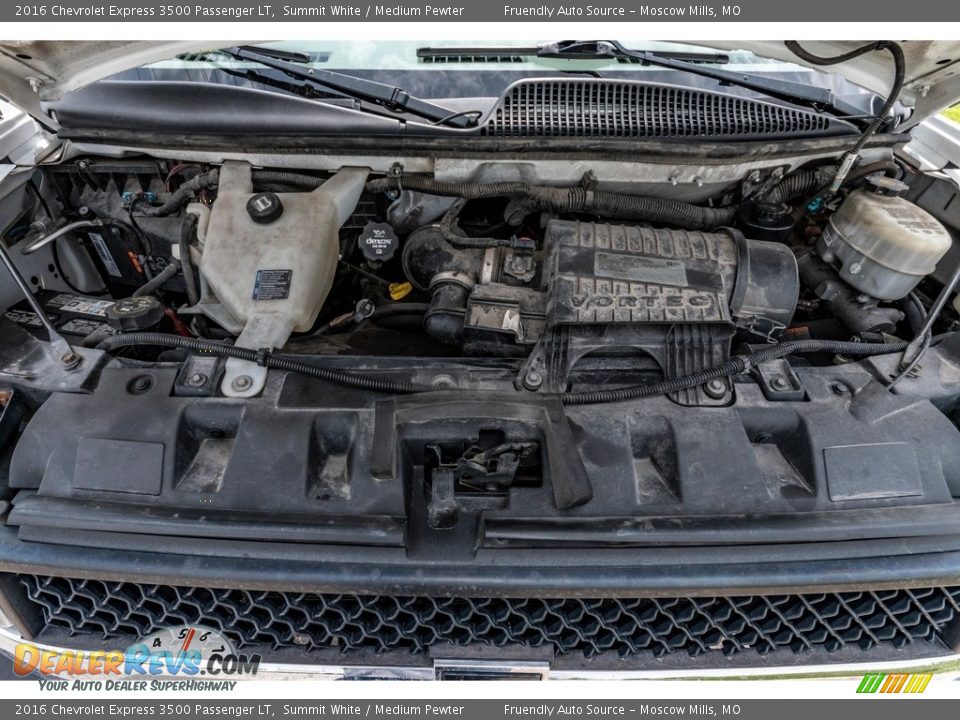 2016 Chevrolet Express 3500 Passenger LT Summit White / Medium Pewter Photo #29