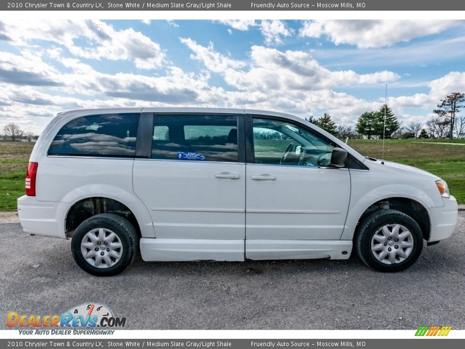 2010 Chrysler Town & Country LX Stone White / Medium Slate Gray/Light Shale Photo #9