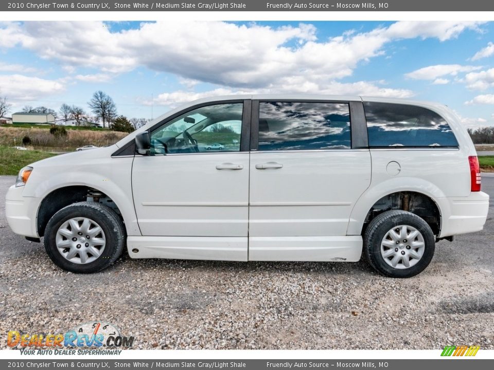 2010 Chrysler Town & Country LX Stone White / Medium Slate Gray/Light Shale Photo #17