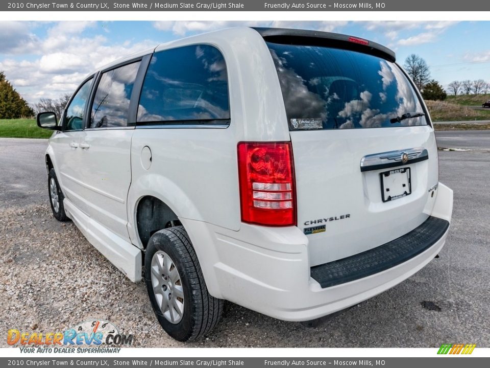 2010 Chrysler Town & Country LX Stone White / Medium Slate Gray/Light Shale Photo #26