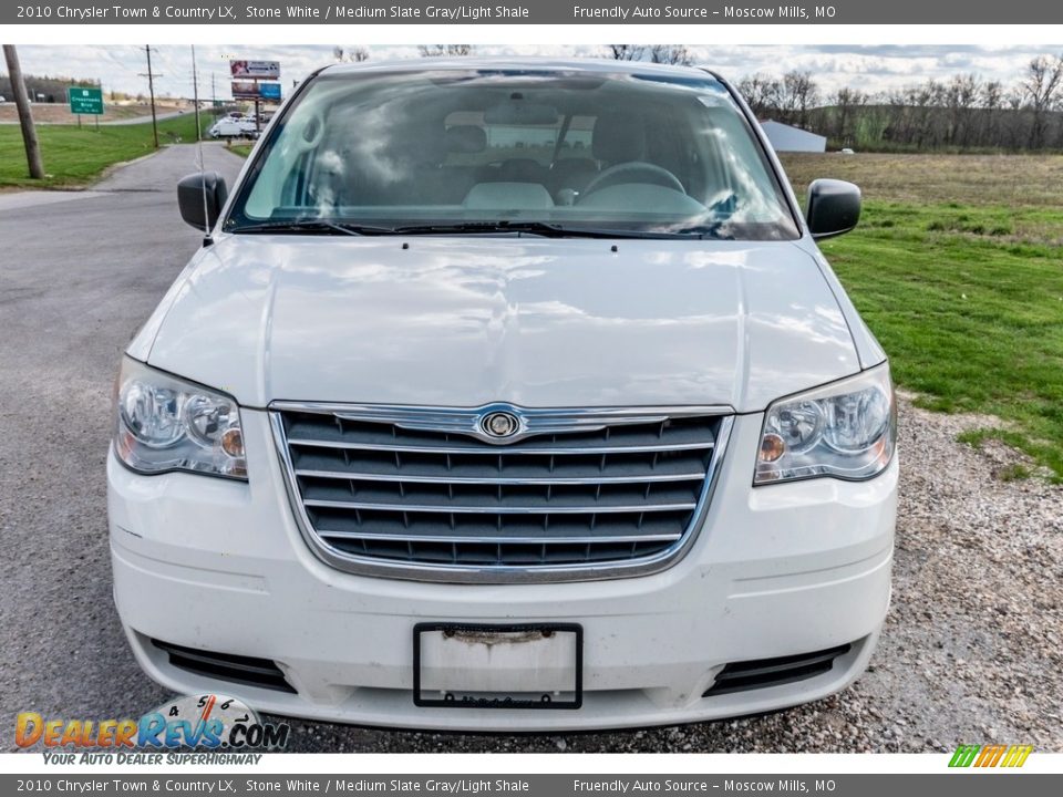 2010 Chrysler Town & Country LX Stone White / Medium Slate Gray/Light Shale Photo #28