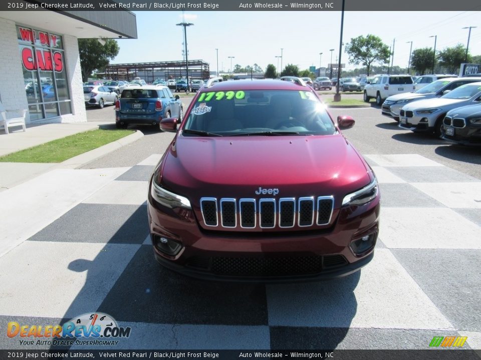 2019 Jeep Cherokee Latitude Velvet Red Pearl / Black/Light Frost Beige Photo #2