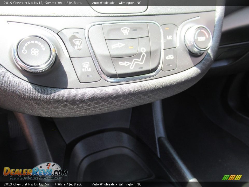 2019 Chevrolet Malibu LS Summit White / Jet Black Photo #17