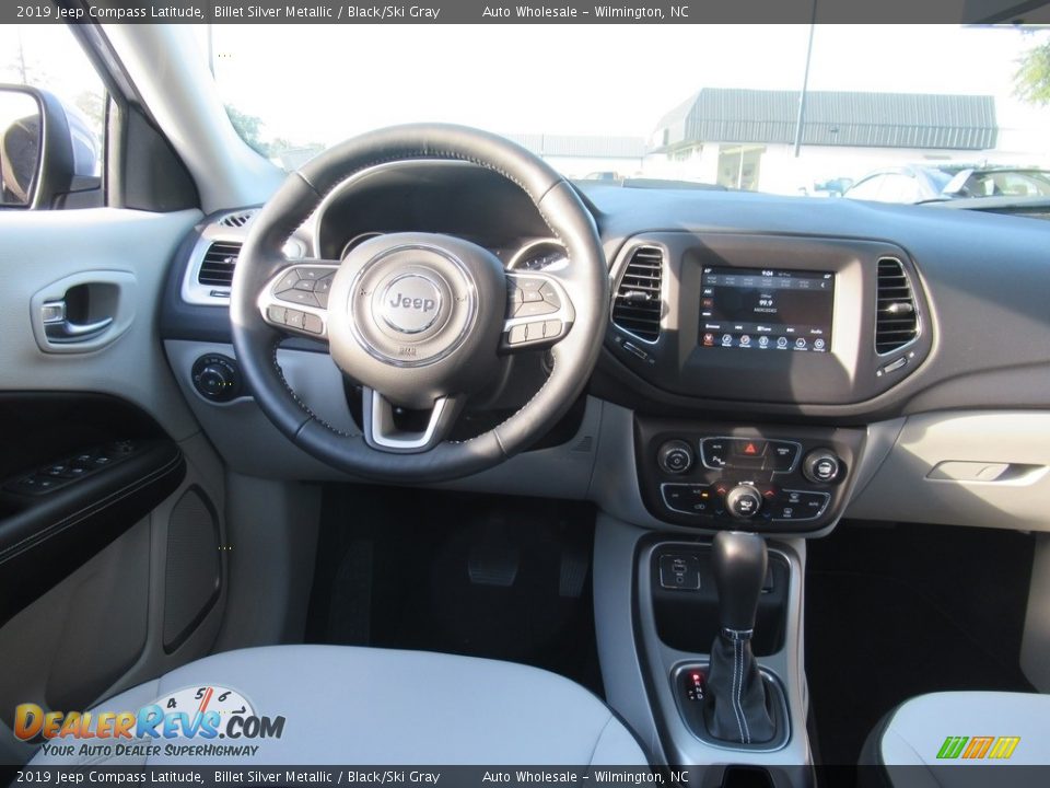 2019 Jeep Compass Latitude Billet Silver Metallic / Black/Ski Gray Photo #15