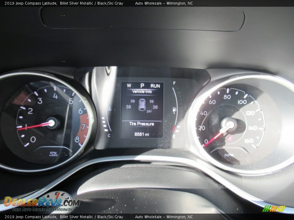 2019 Jeep Compass Latitude Billet Silver Metallic / Black/Ski Gray Photo #16