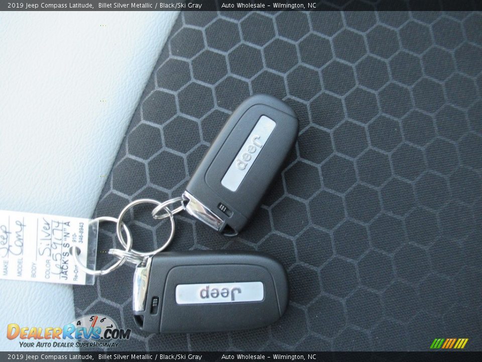 2019 Jeep Compass Latitude Billet Silver Metallic / Black/Ski Gray Photo #20