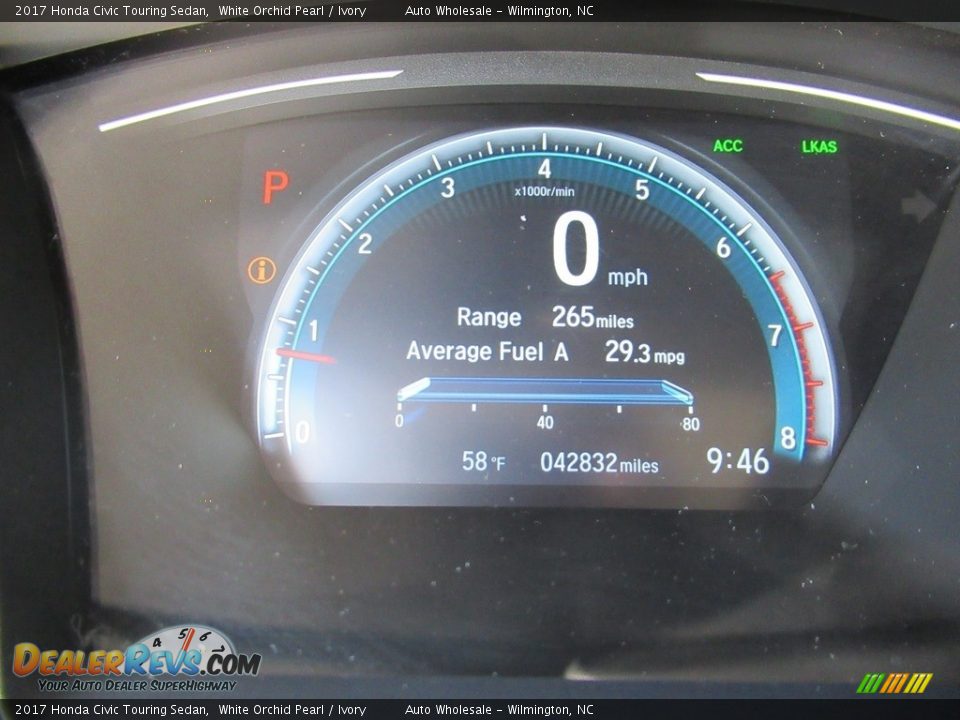 2017 Honda Civic Touring Sedan White Orchid Pearl / Ivory Photo #16