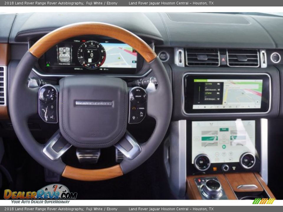 Dashboard of 2018 Land Rover Range Rover Autobiography Photo #30