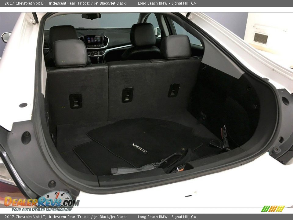 2017 Chevrolet Volt LT Trunk Photo #32