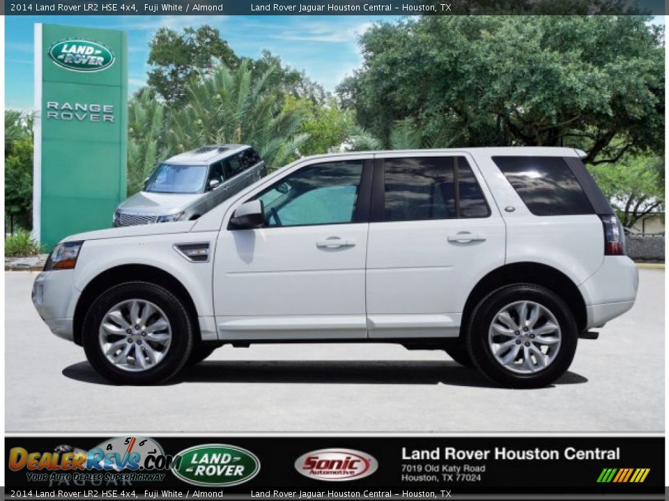 2014 Land Rover LR2 HSE 4x4 Fuji White / Almond Photo #3