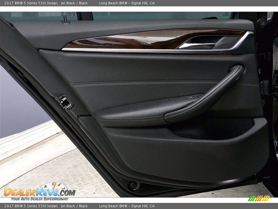 2017 BMW 5 Series 530i Sedan Jet Black / Black Photo #25