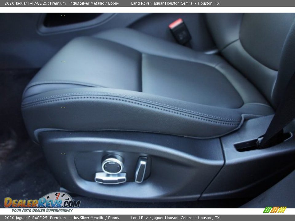 2020 Jaguar F-PACE 25t Premium Indus Silver Metallic / Ebony Photo #25