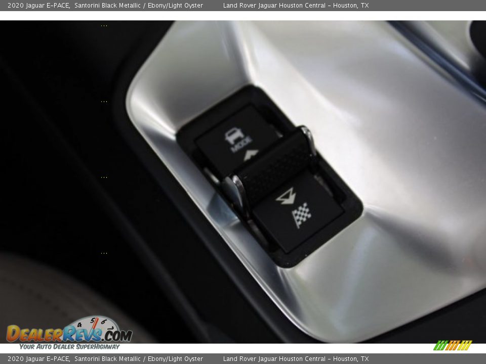 2020 Jaguar E-PACE Santorini Black Metallic / Ebony/Light Oyster Photo #17