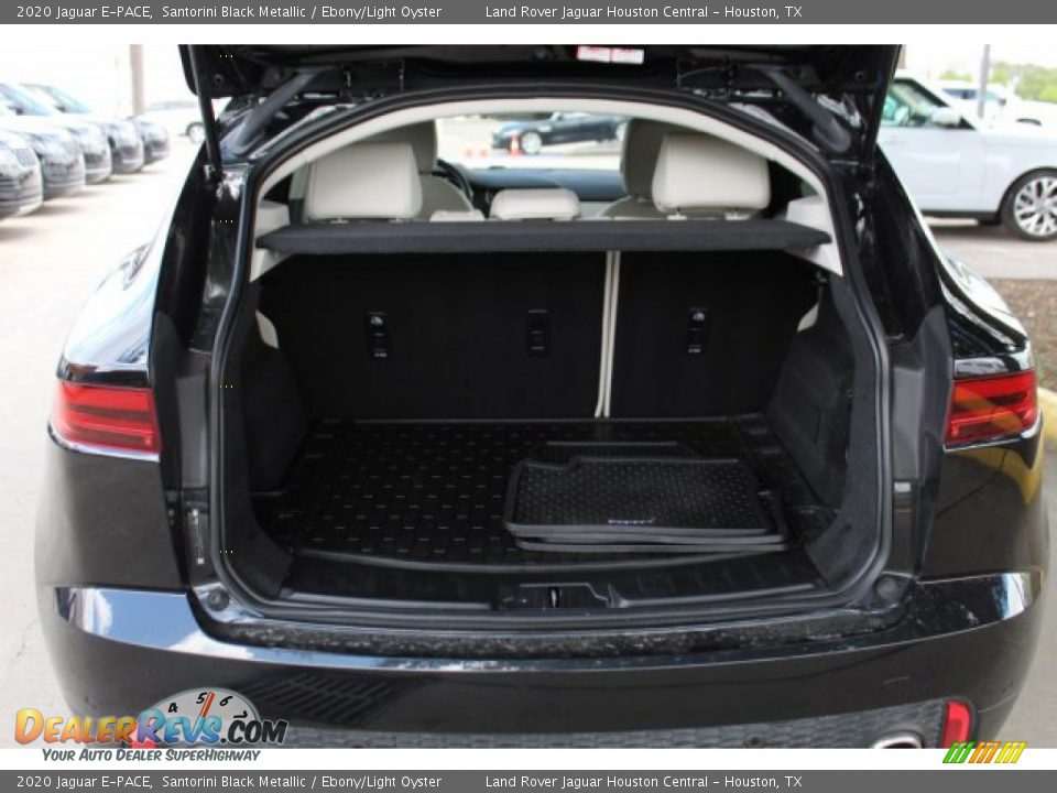 2020 Jaguar E-PACE Santorini Black Metallic / Ebony/Light Oyster Photo #28
