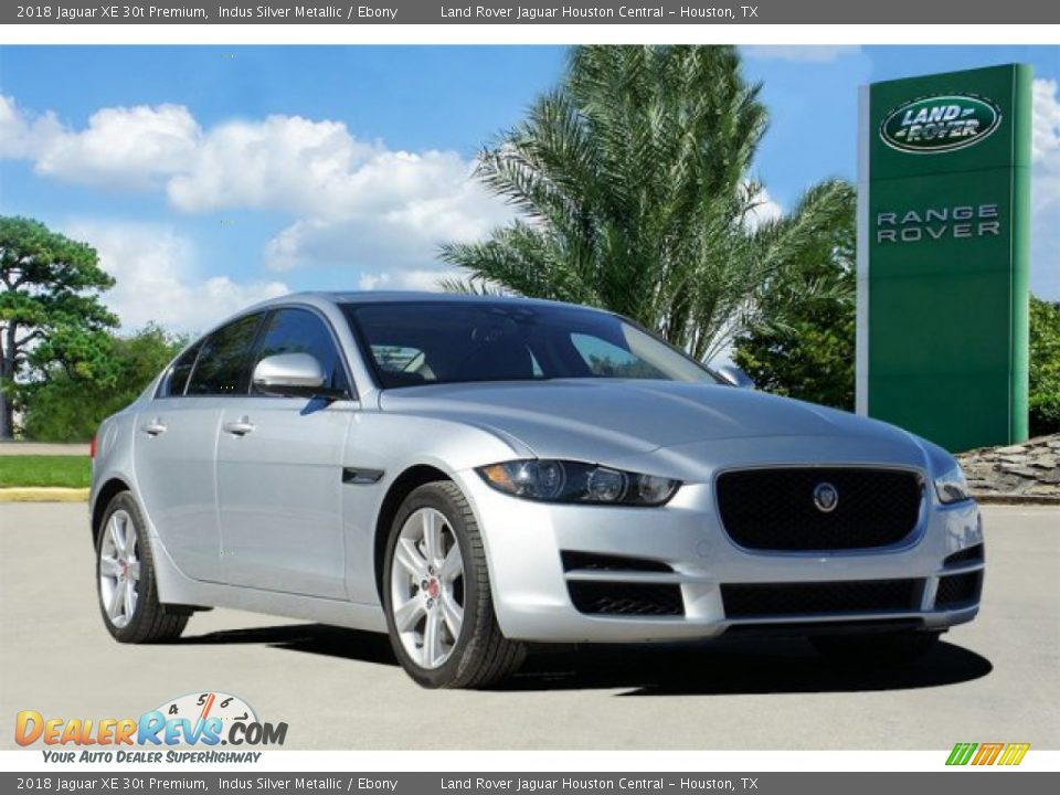 2018 Jaguar XE 30t Premium Indus Silver Metallic / Ebony Photo #5