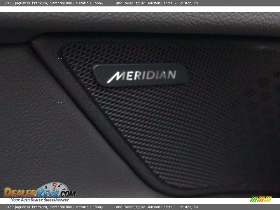 2020 Jaguar XF Premium Santorini Black Metallic / Ebony Photo #11