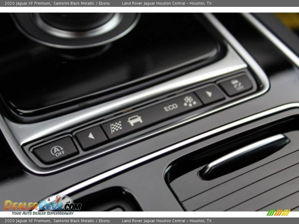 2020 Jaguar XF Premium Santorini Black Metallic / Ebony Photo #17