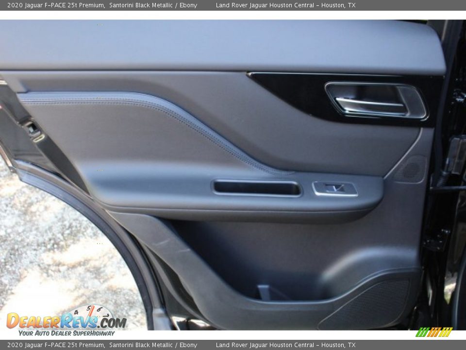 2020 Jaguar F-PACE 25t Premium Santorini Black Metallic / Ebony Photo #25