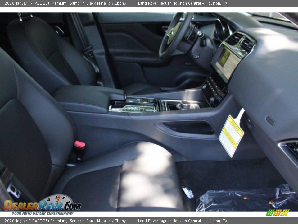 2020 Jaguar F-PACE 25t Premium Santorini Black Metallic / Ebony Photo #3