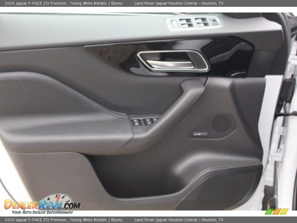 2020 Jaguar F-PACE 25t Premium Yulong White Metallic / Ebony Photo #10