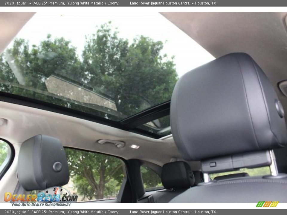 2020 Jaguar F-PACE 25t Premium Yulong White Metallic / Ebony Photo #24