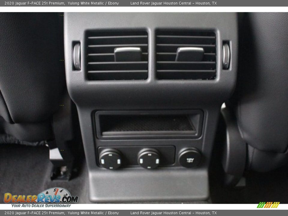 2020 Jaguar F-PACE 25t Premium Yulong White Metallic / Ebony Photo #27
