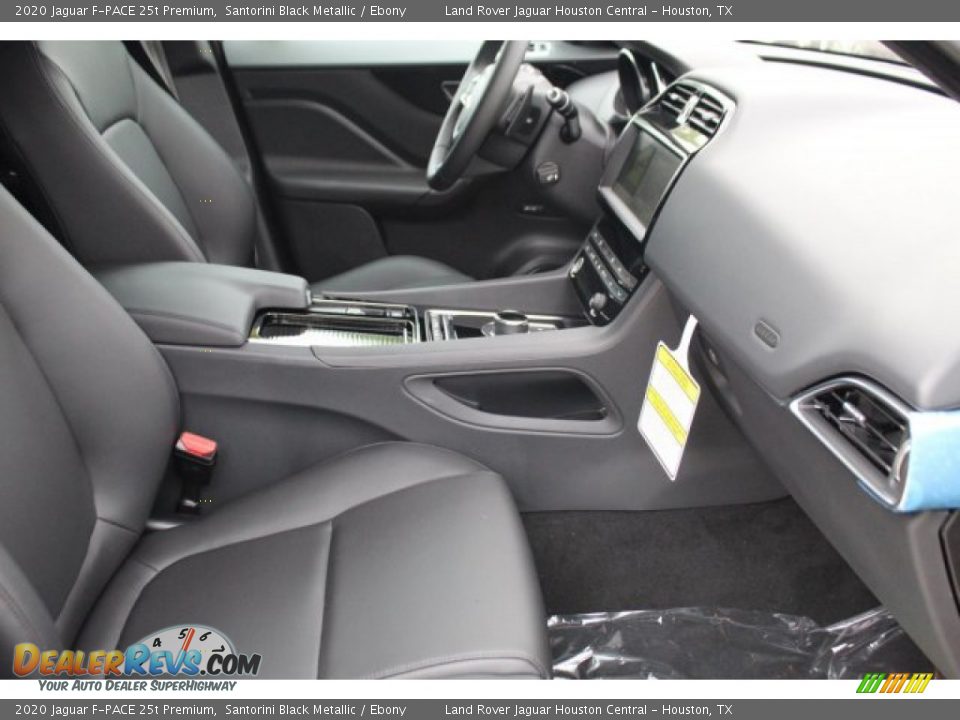 2020 Jaguar F-PACE 25t Premium Santorini Black Metallic / Ebony Photo #3