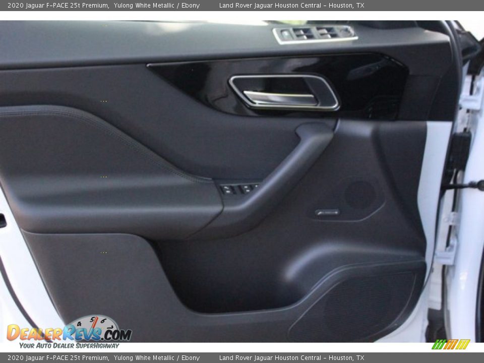 2020 Jaguar F-PACE 25t Premium Yulong White Metallic / Ebony Photo #10
