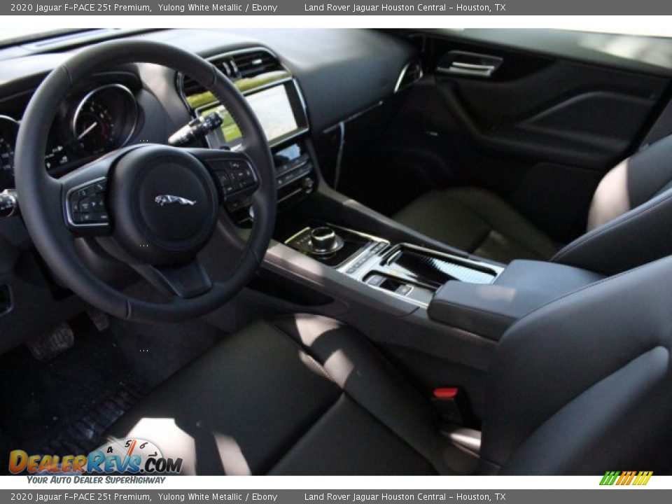 2020 Jaguar F-PACE 25t Premium Yulong White Metallic / Ebony Photo #12