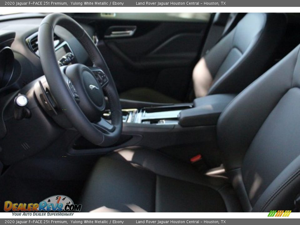 2020 Jaguar F-PACE 25t Premium Yulong White Metallic / Ebony Photo #13