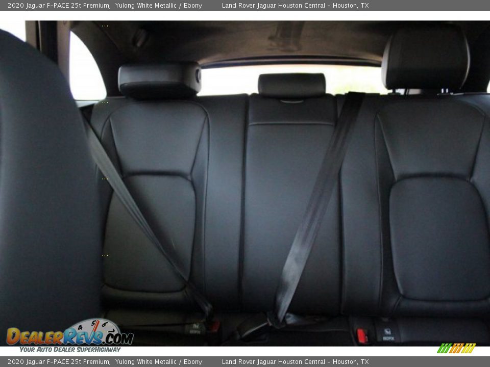 2020 Jaguar F-PACE 25t Premium Yulong White Metallic / Ebony Photo #20