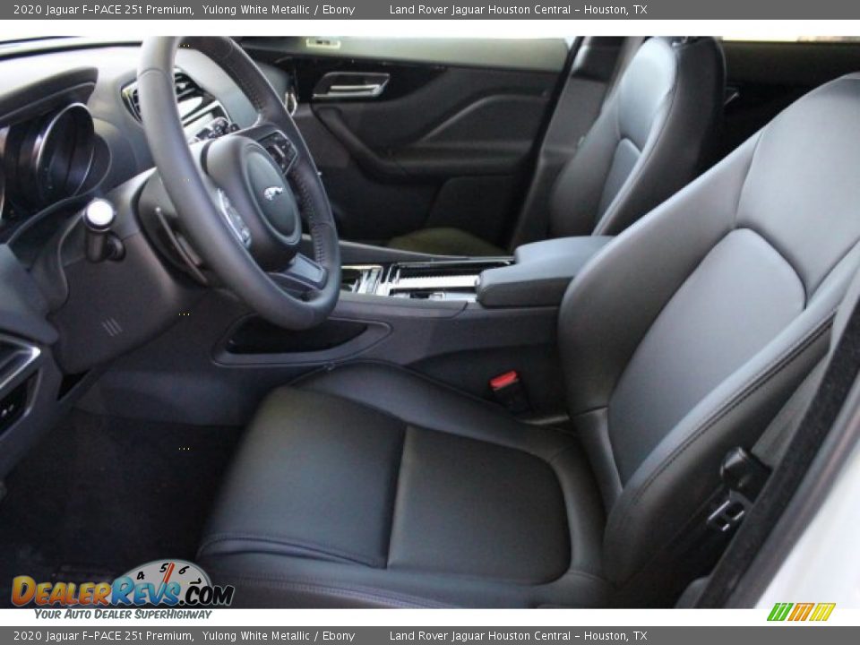 2020 Jaguar F-PACE 25t Premium Yulong White Metallic / Ebony Photo #13