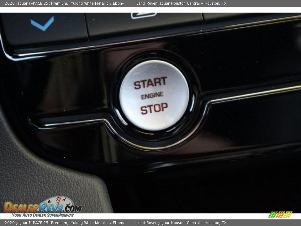 2020 Jaguar F-PACE 25t Premium Yulong White Metallic / Ebony Photo #19