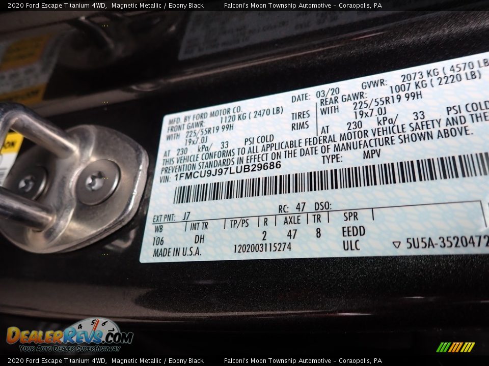 2020 Ford Escape Titanium 4WD Magnetic Metallic / Ebony Black Photo #12