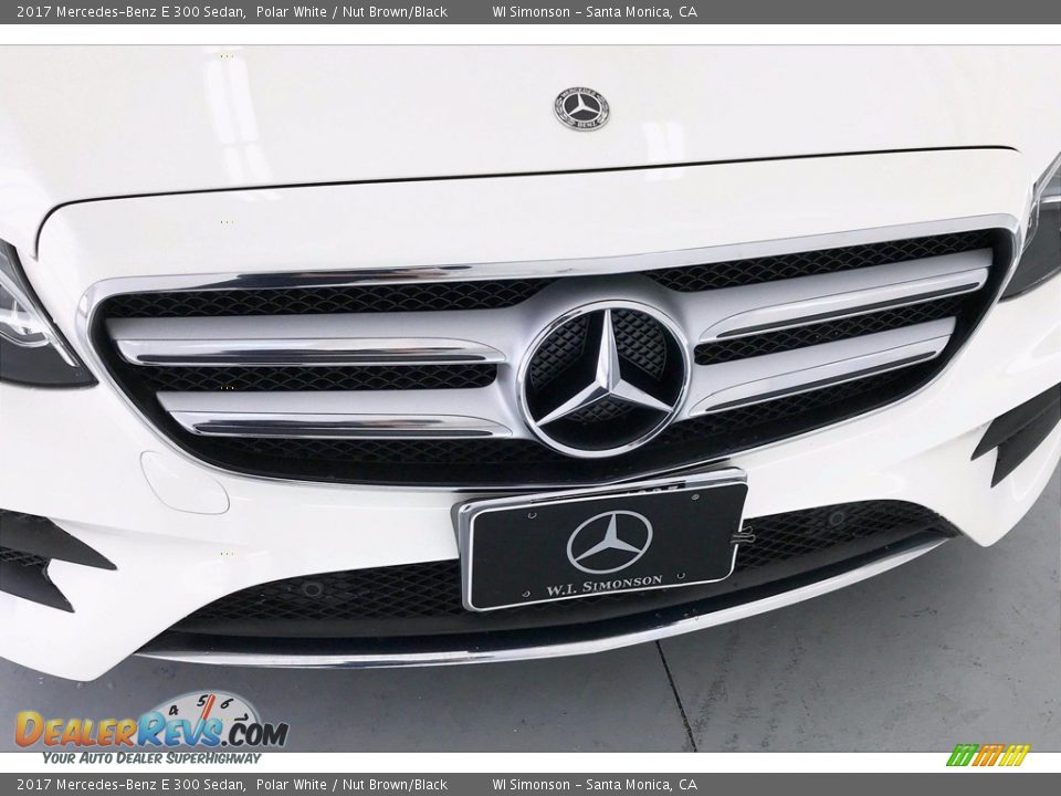 2017 Mercedes-Benz E 300 Sedan Polar White / Nut Brown/Black Photo #33