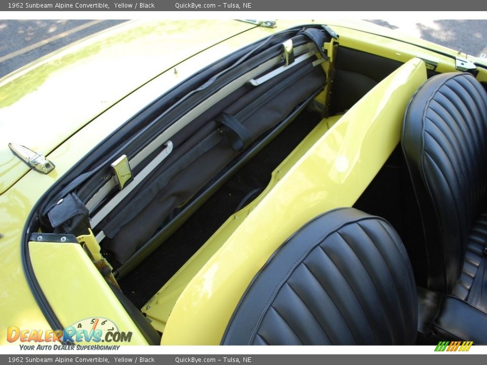 1962 Sunbeam Alpine Convertible Yellow / Black Photo #23