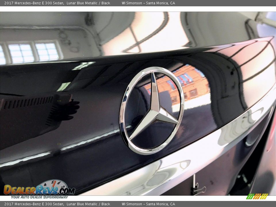 2017 Mercedes-Benz E 300 Sedan Lunar Blue Metallic / Black Photo #7